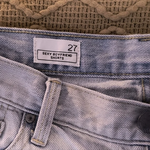 Women's Gap shorts - Picture 2 of 4